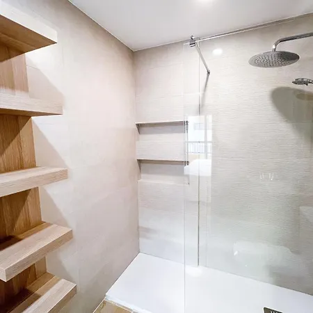 In San Pedro De Alcantara-marbella With Private Parking Apartamento