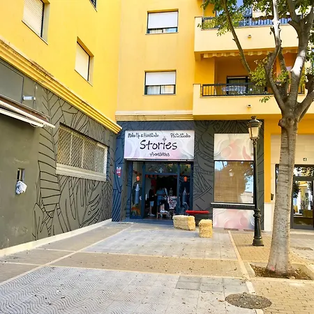 In San Pedro De Alcantara-marbella With Private Parking Daire