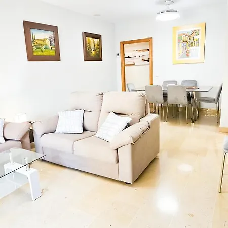 In San Pedro De Alcantara-marbella With Private Parking Apartamento *