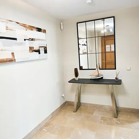 Apartamento In San Pedro De Alcantara-marbella With Private Parking Marbella