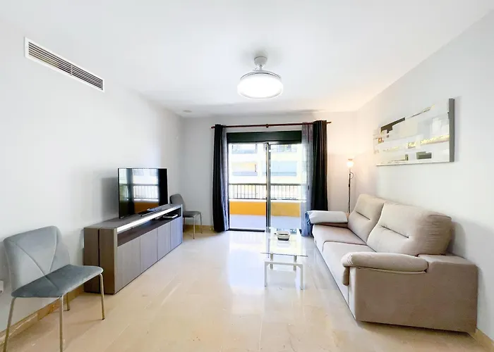 In San Pedro De Alcántara-marbella With Private Parking * Marbella