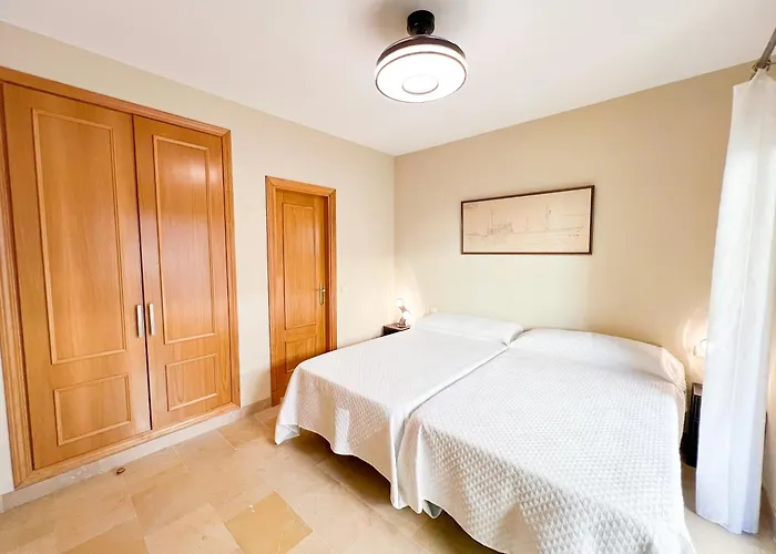 In San Pedro De Alcantara-marbella With Private Parking